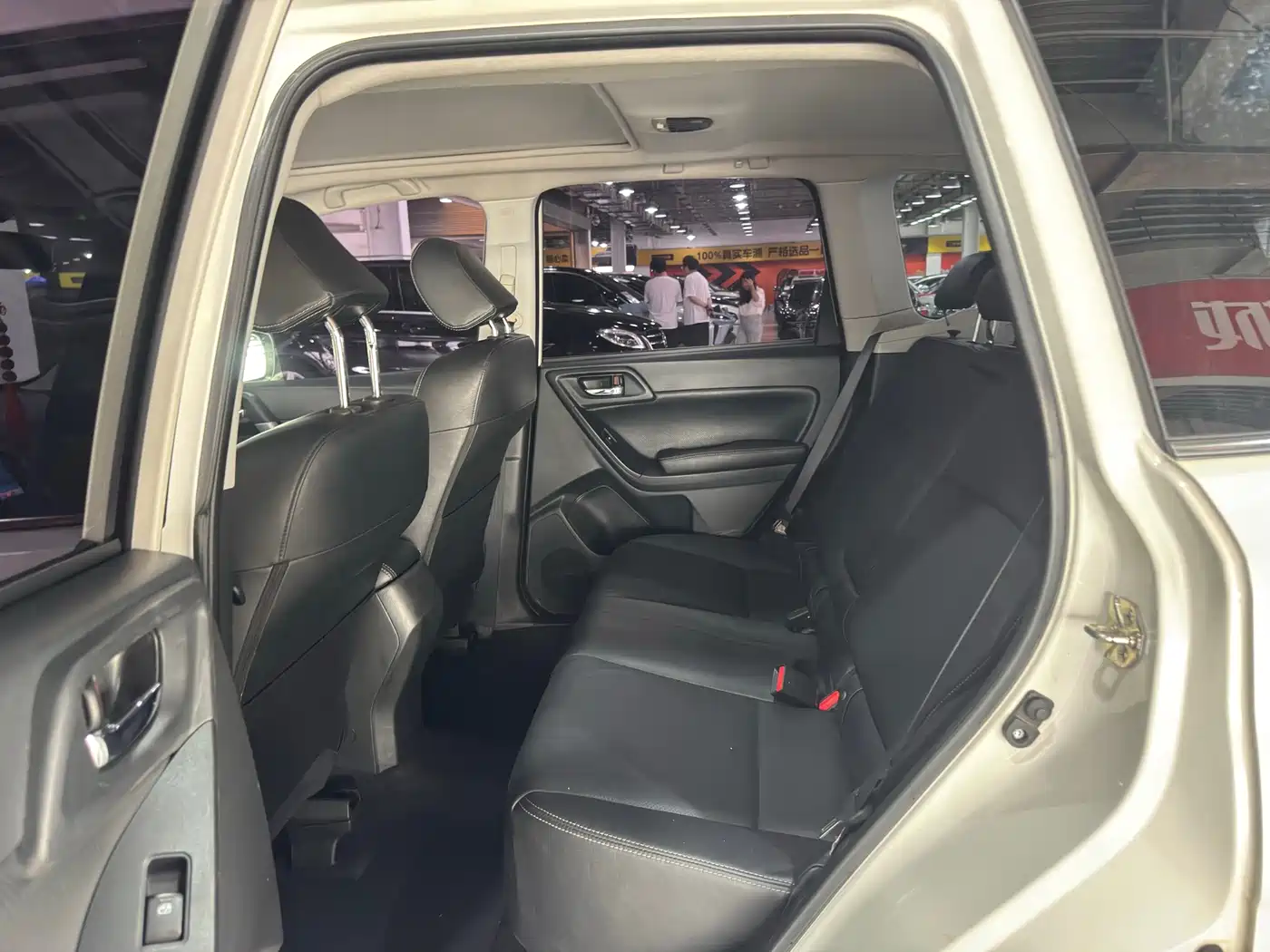 Фото 8 - Subaru Forester