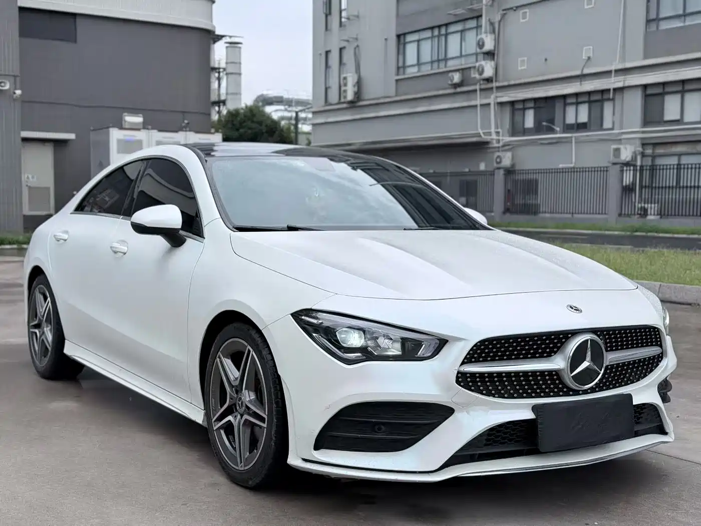 Mercedes-Benz CLA (Import) 2021 CLA 200 фото 3