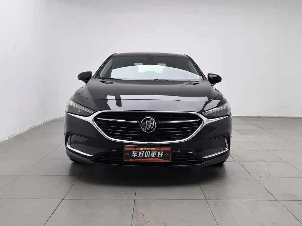 Фото 3 - Buick LaCrosse