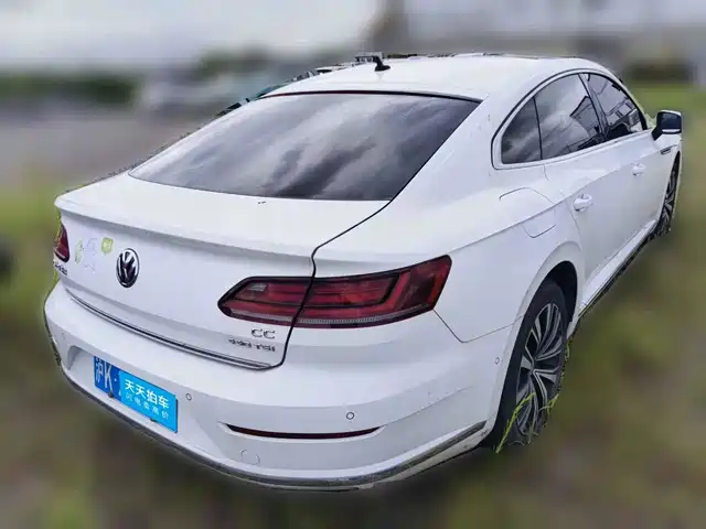 Volkswagen FAW-Volkswagen CC 2020 330TSI Glamour Version China VI — фото 2