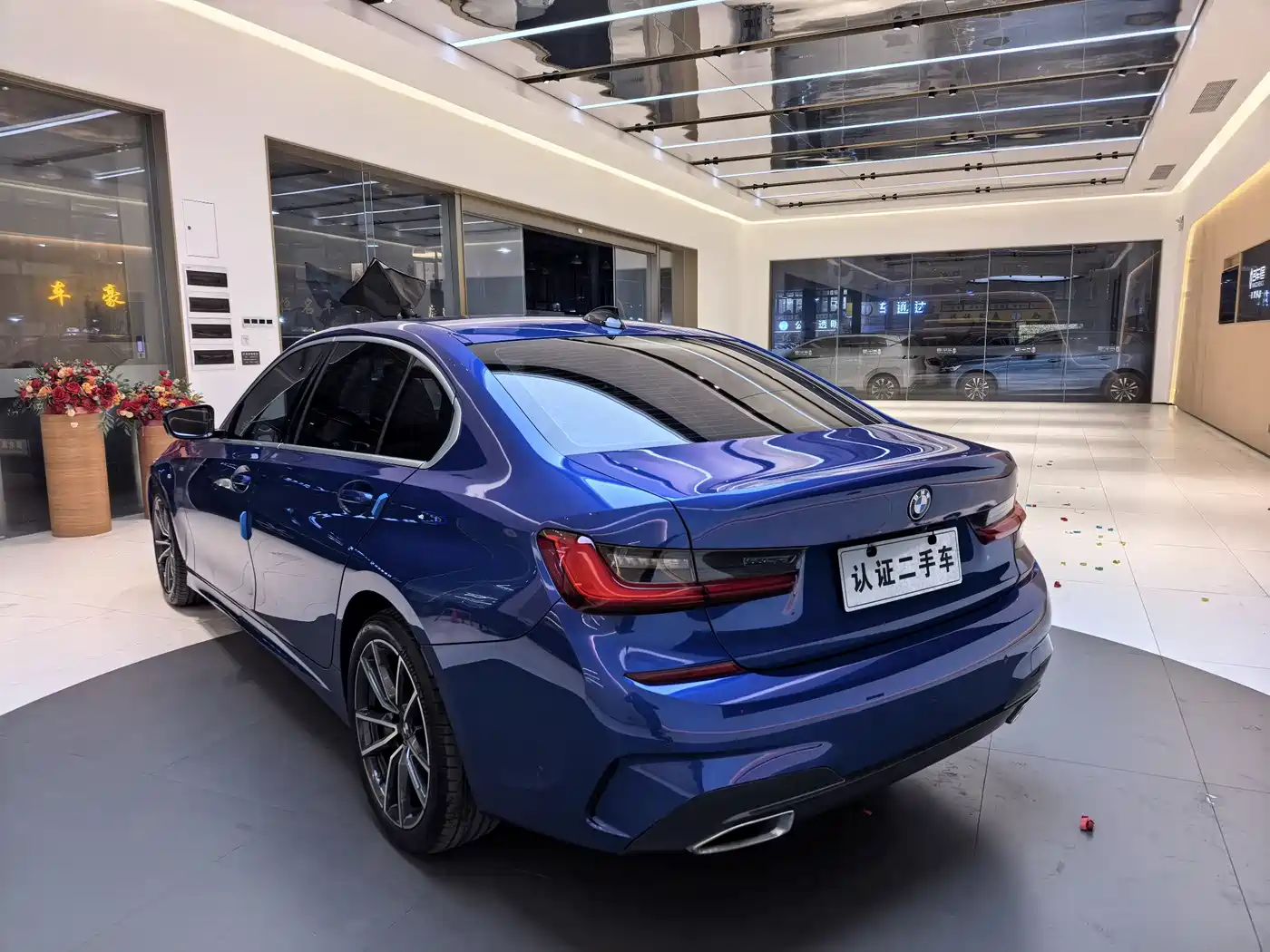 BMW 3 Series 2020 325Li M Sport Package фото 4