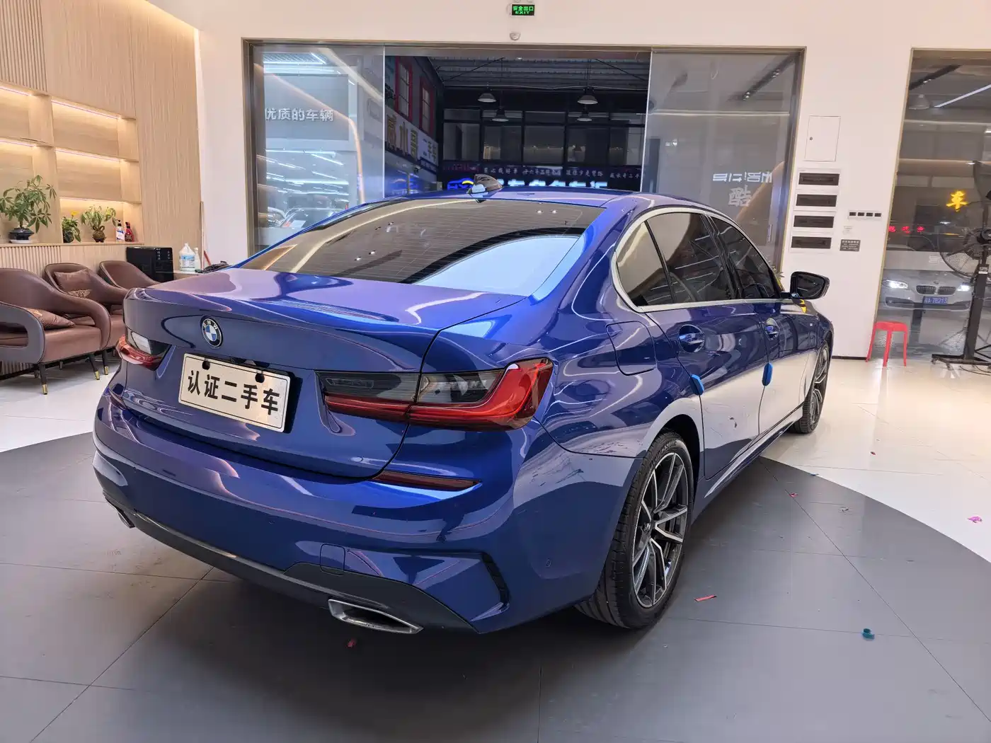 BMW 3 Series 2020 325Li M Sport Package фото 6