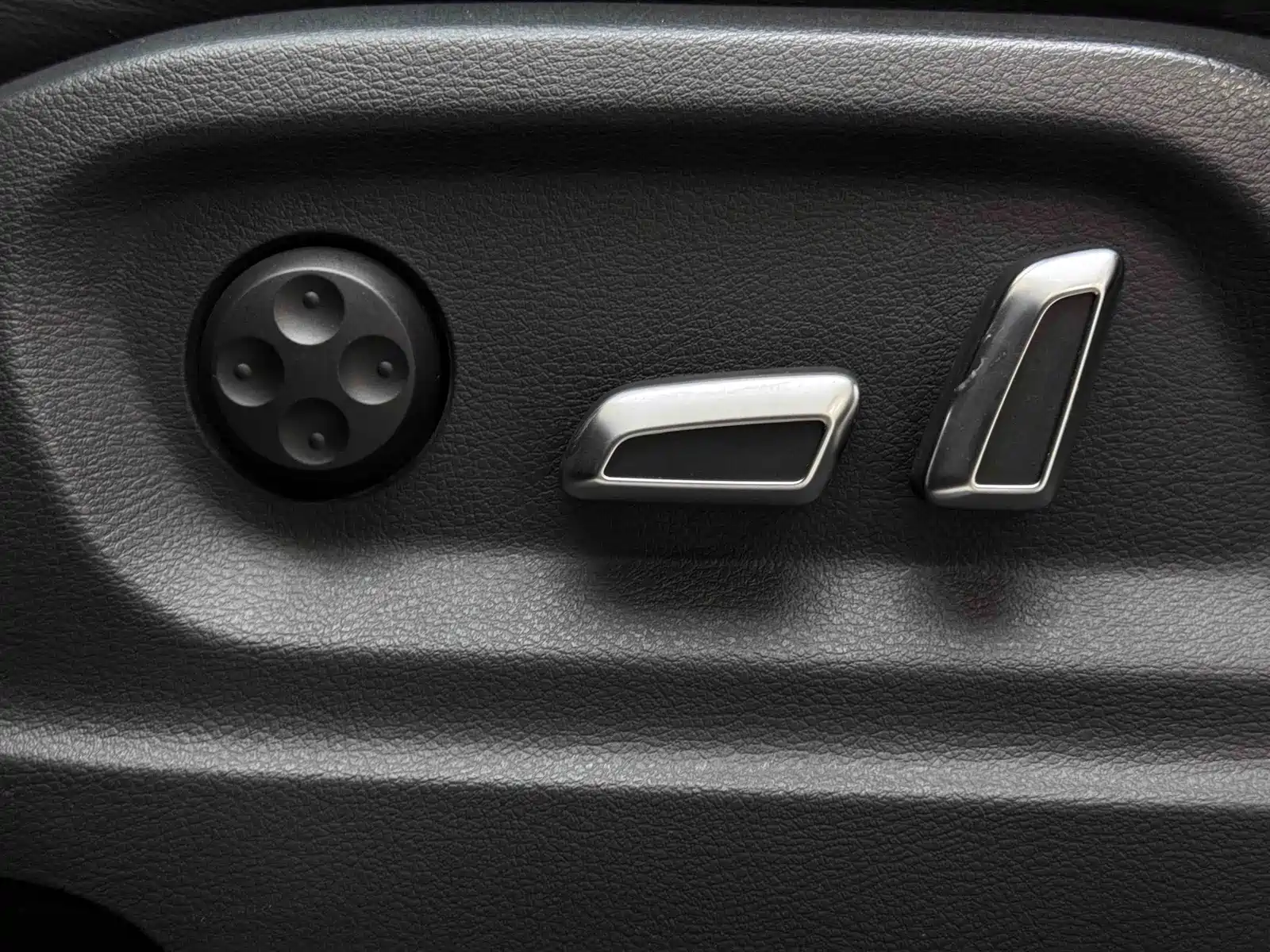 Photo 4 - Audi Q5