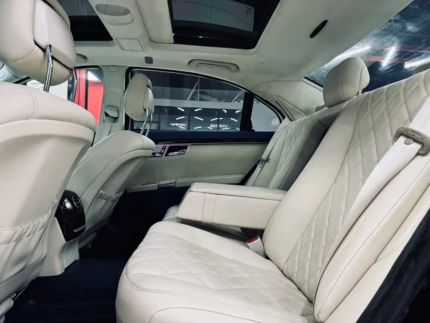 Mercedes-Benz S-Class 2008 S 300 L Premium фото 21
