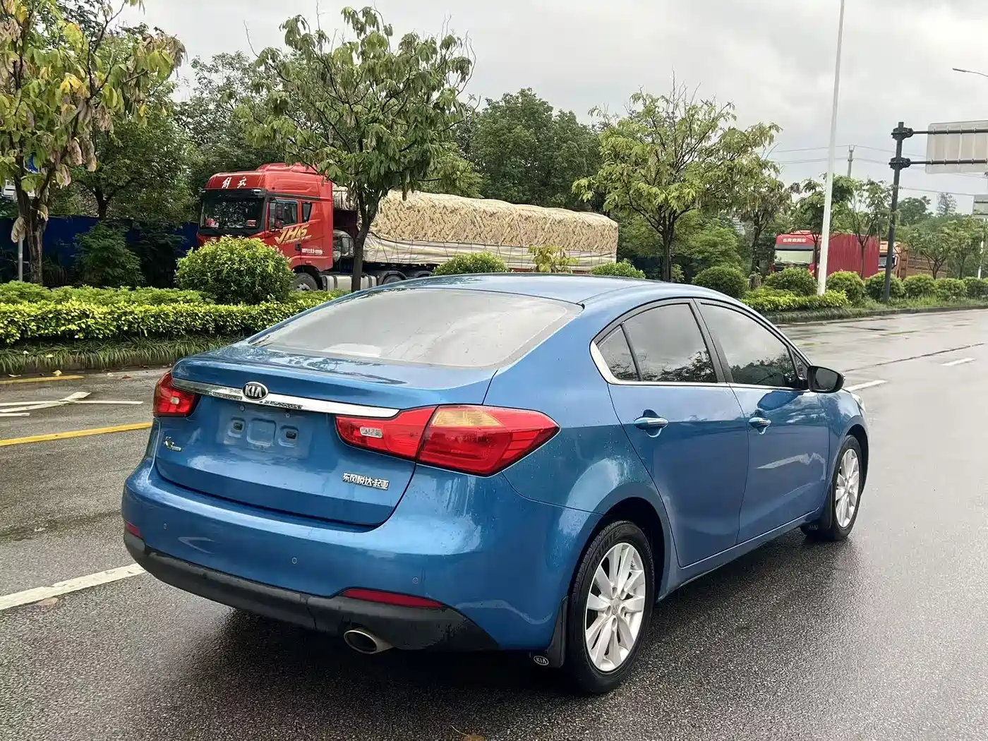 Kia K3 2013 1.6L Automatic GLS фото 6