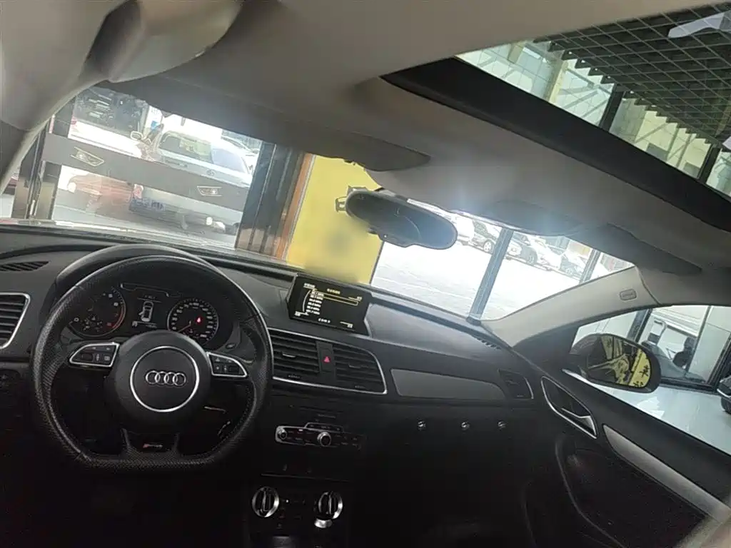 Audi Q3 2013 35 TFSI Progressive фото 14