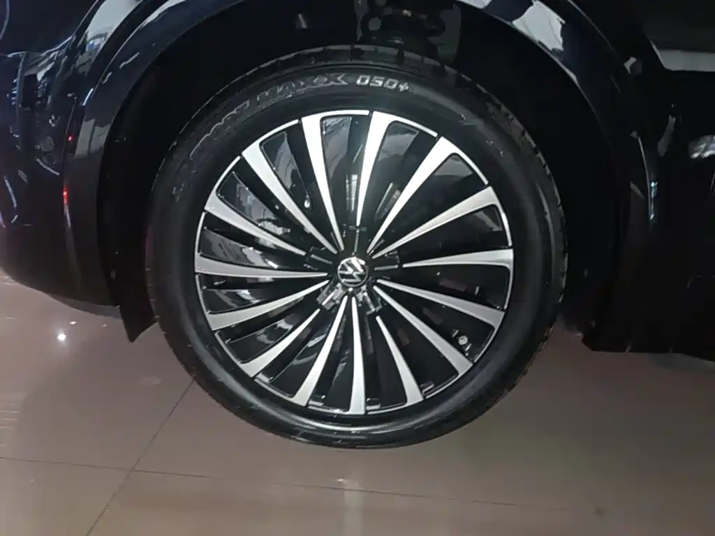 Volkswagen Viloran 2025 2024 380TSI Executive Edition