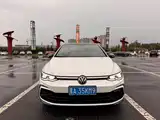 Фото 2 - Volkswagen Golf