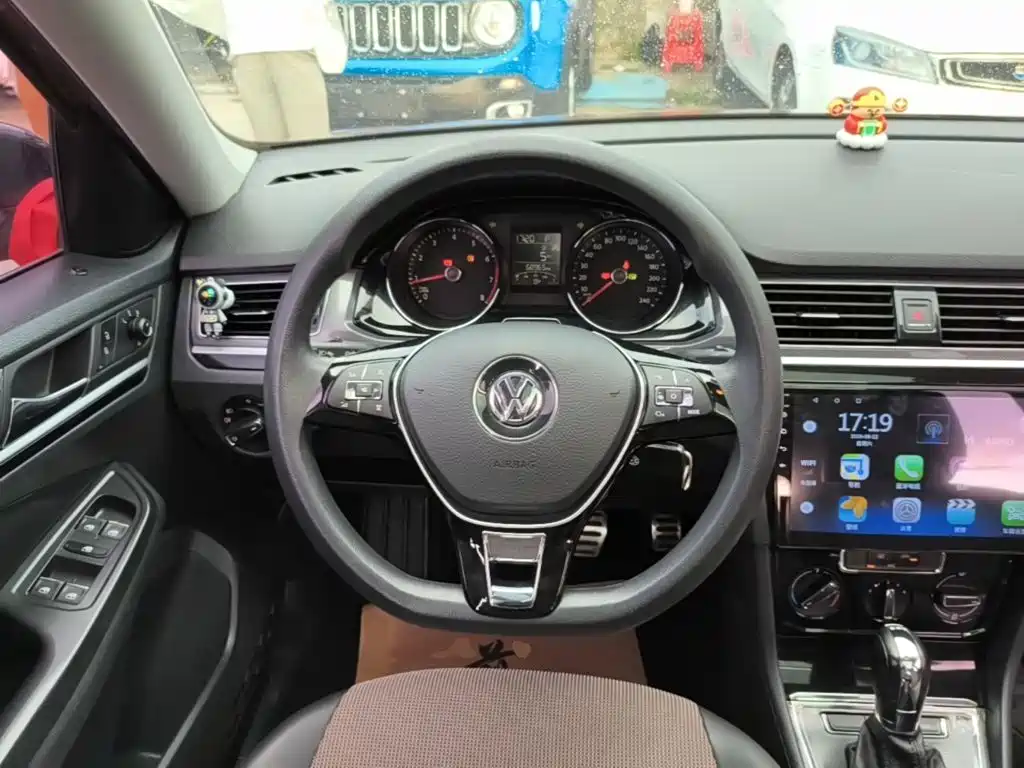 Volkswagen C-TREK 2017 2017 230TSI DSG Comfort