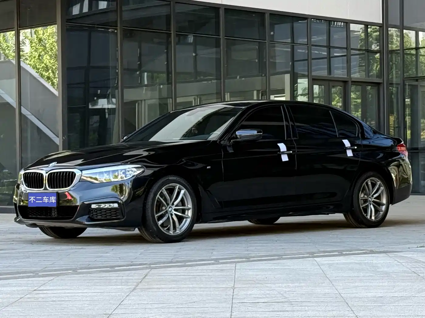 BMW 5 Series 2018 525Li M Sport Package