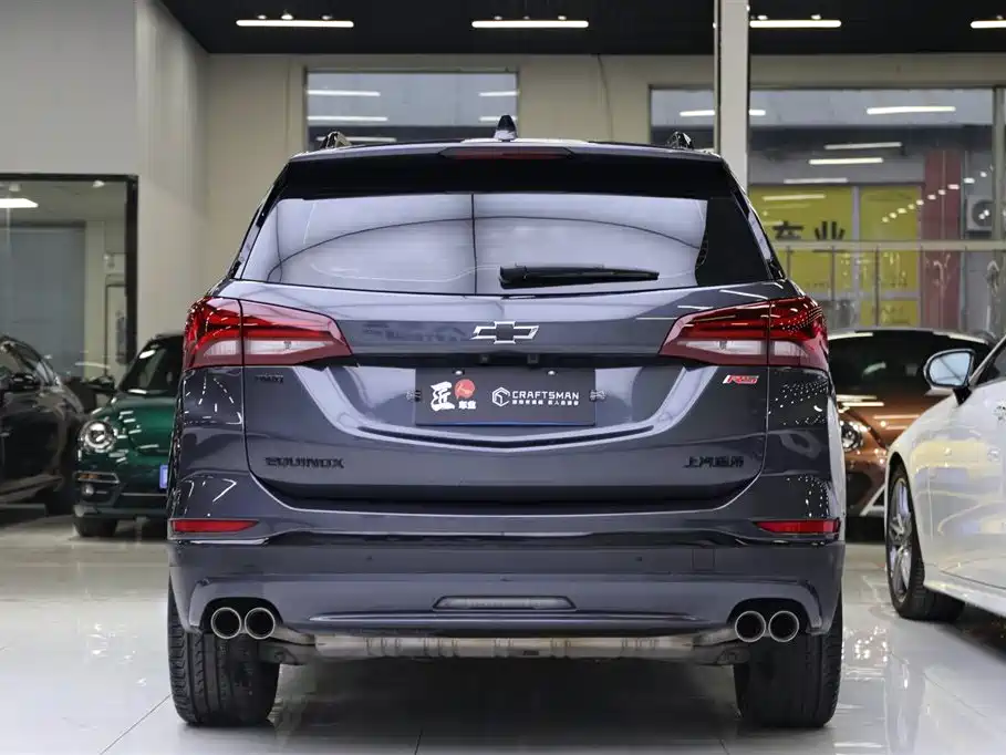 Chevrolet Equinox 2022 Mild Hybrid 550T RS 4WD Intelligent Defense Edition фото 21