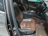 Фото 25 - Volvo XC60