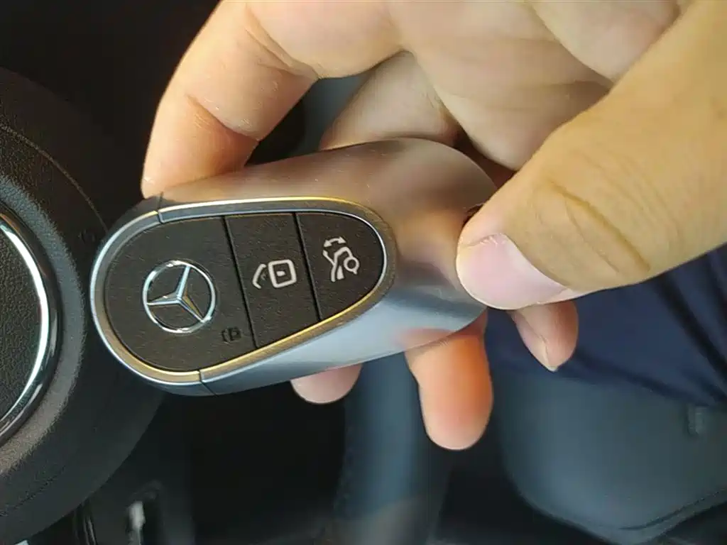 Mercedes-Benz C-Class 2024 Facelift C 260 L Sport фото 9