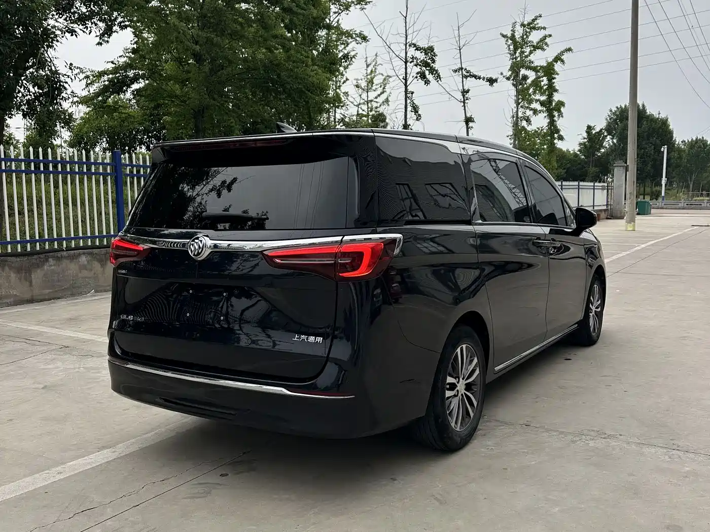 BUICK GL8