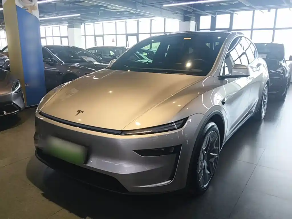 Tesla Model Y L 2025 2025 Facelift Long Range AWD