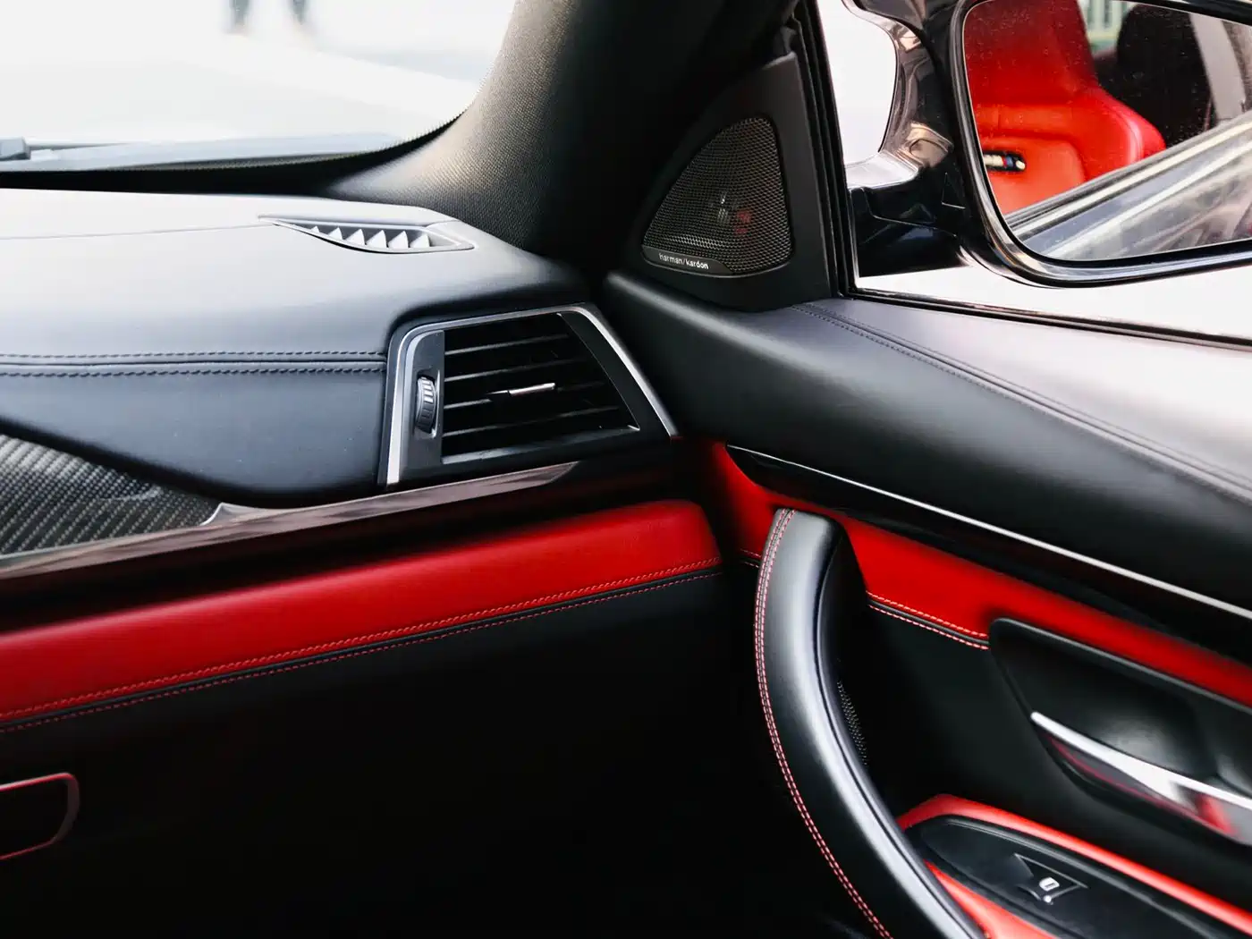 BMW M4 2019 M4 Coupe Competition фото 19