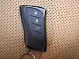 Фото 25 - Lexus ES