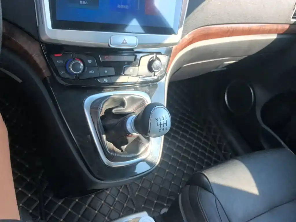 Haval H6 2015 2014 Sport 1.5T Manual 2WD Elite