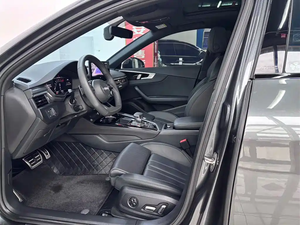 Audi A4L 2024 40 TFSI Luxury Dynamic фото 14