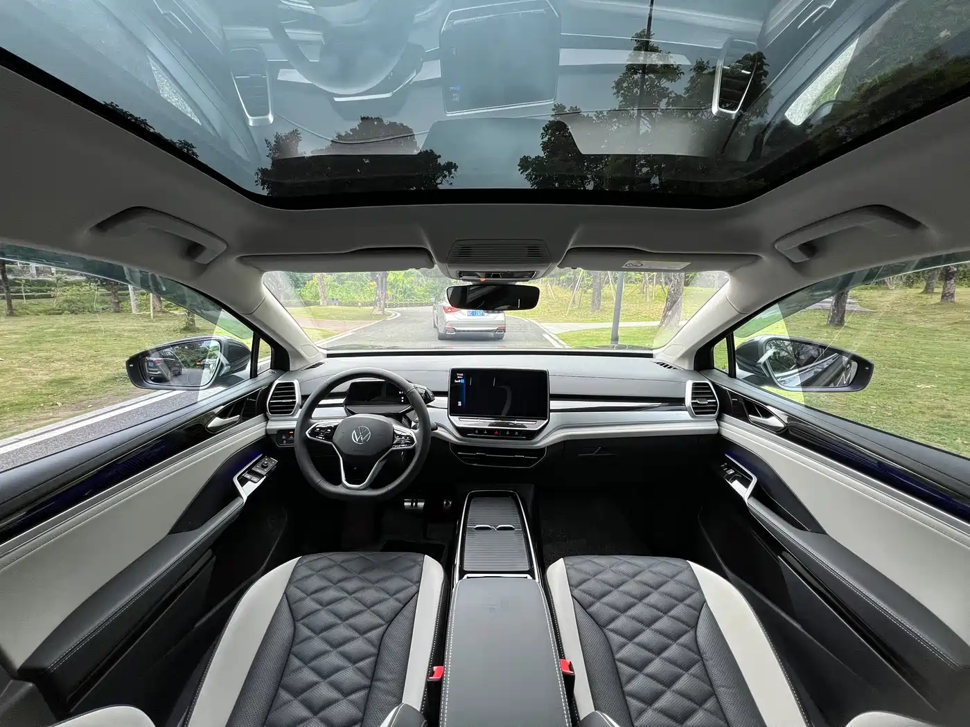 Volkswagen ID.6 CROZZ 2022 Long Range Lite PRO Version фото 5