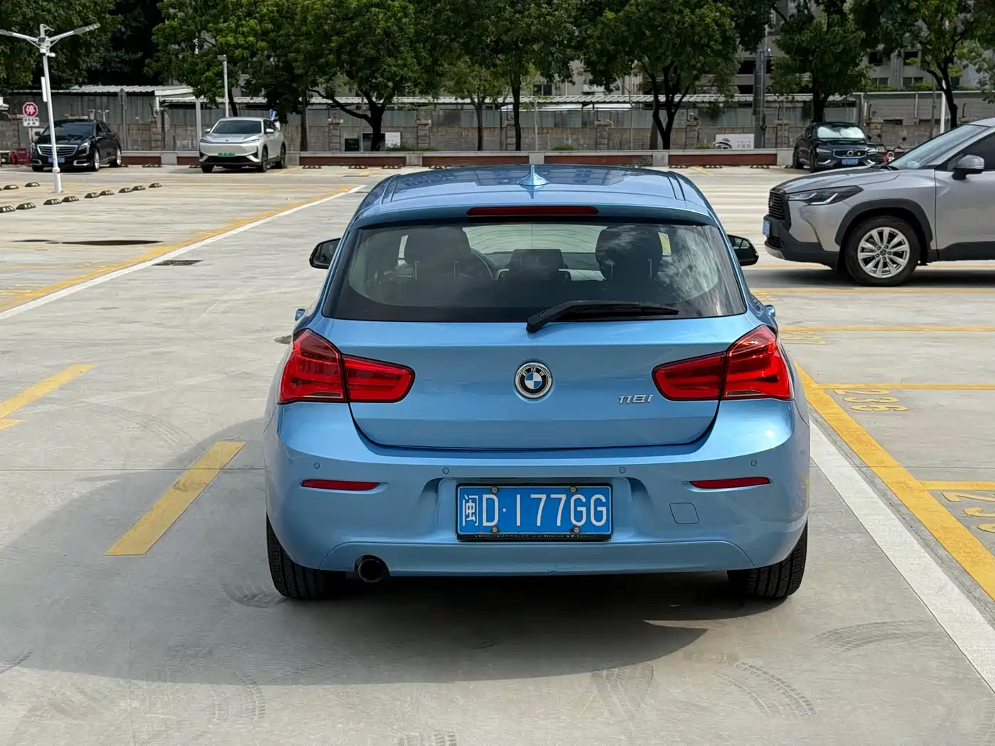 BMW 1 Series (Import) 2019 2018 118i Leading