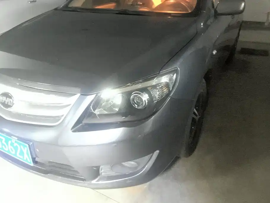 BYD L3 2011 2011 New Edge 1.5L Manual Comfort