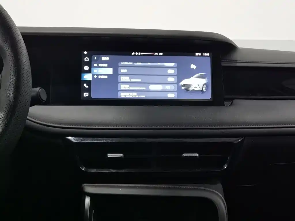 Photo 12 - Roewe i5