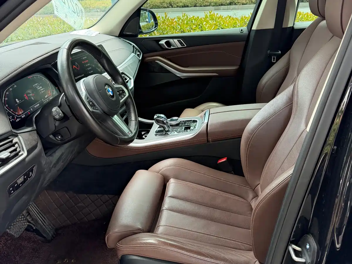 BMW X5 (Import) 2021 xDrive40i M Sport Package фото 5
