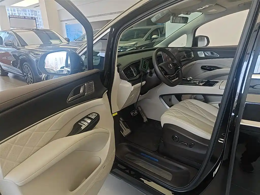 Denza D9 2025 Model DM-i Smart Drive Edition 1020 AWD Flagship фото 16