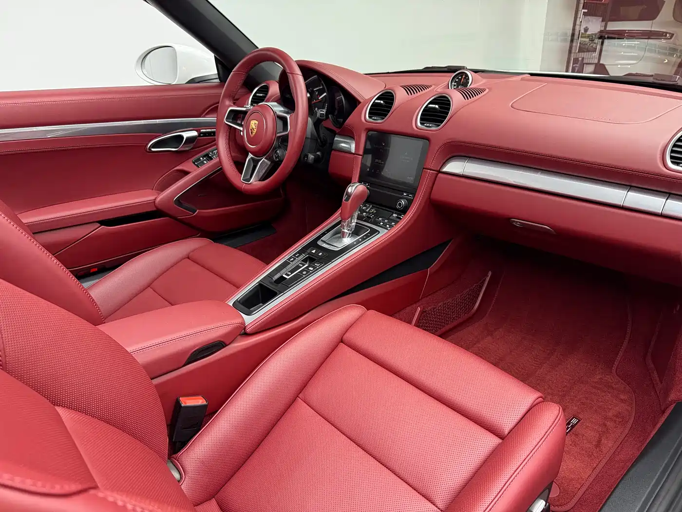 Porsche 718 2022 Boxster 2.0T фото 15