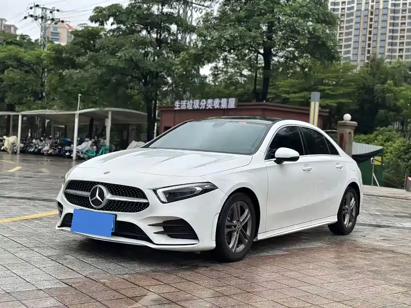 Фото 1 - Mercedes-Benz A-Class