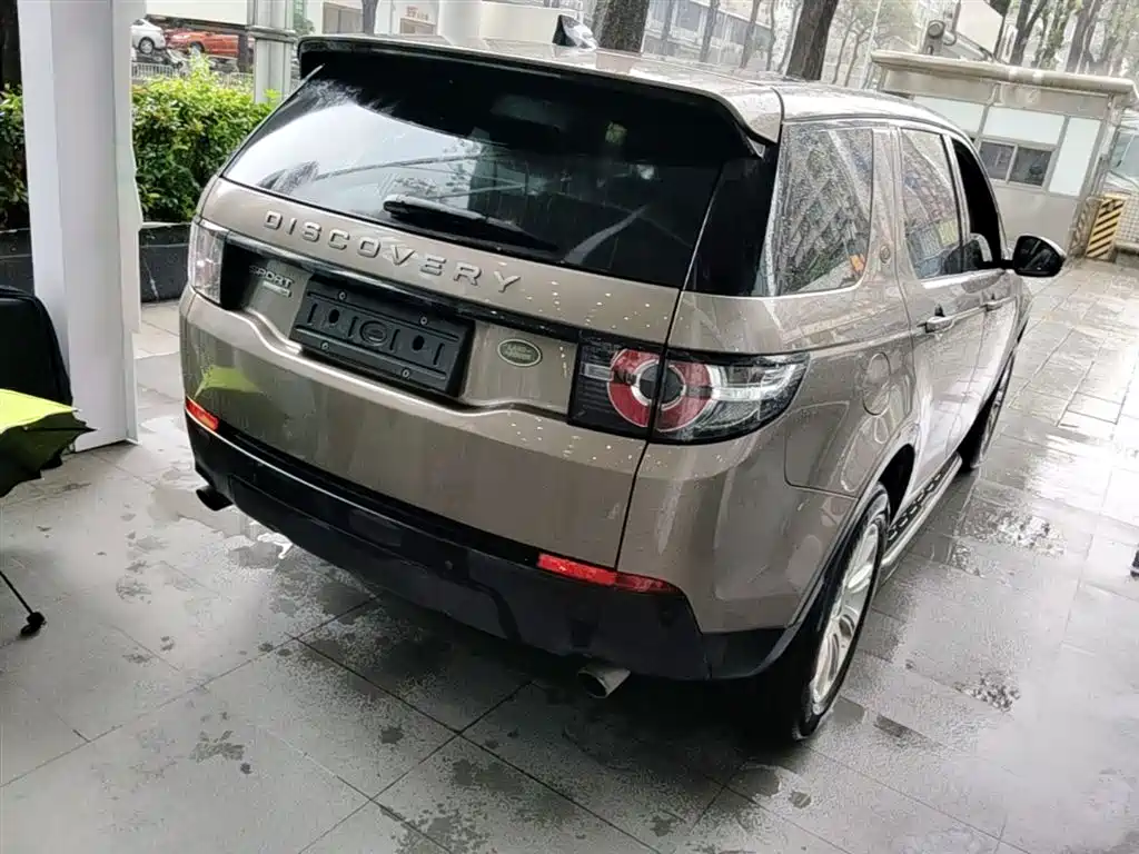 Land Rover Discovery Sport 2017 2.0T PURE фото 12