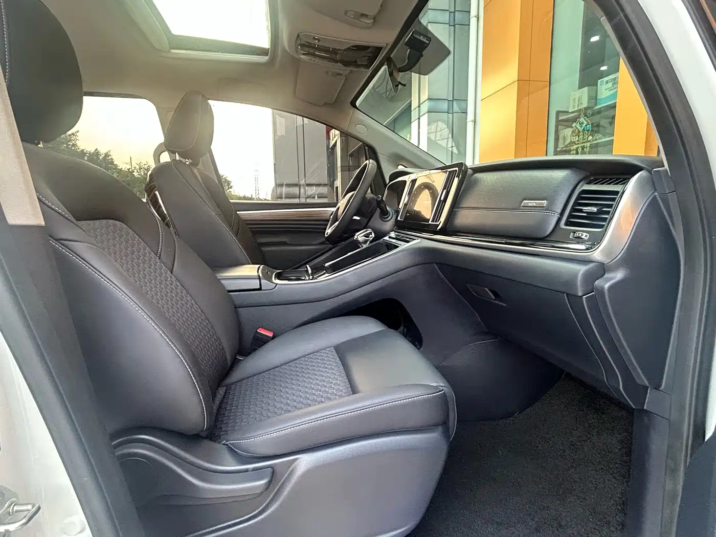 GAC Trumpchi Trumpchi M8 2023 Leading Series 390T Luxury Edition фото 11