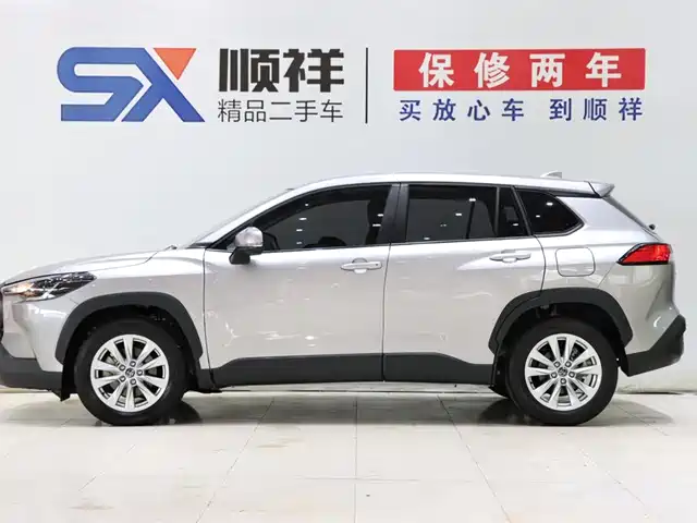 Toyota Corolla Cross 2024 Model 2.0L Pioneer Edition — фото 4
