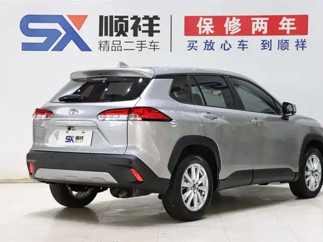 Toyota Corolla Cross 2024 Model 2.0L Pioneer Edition — фото 5