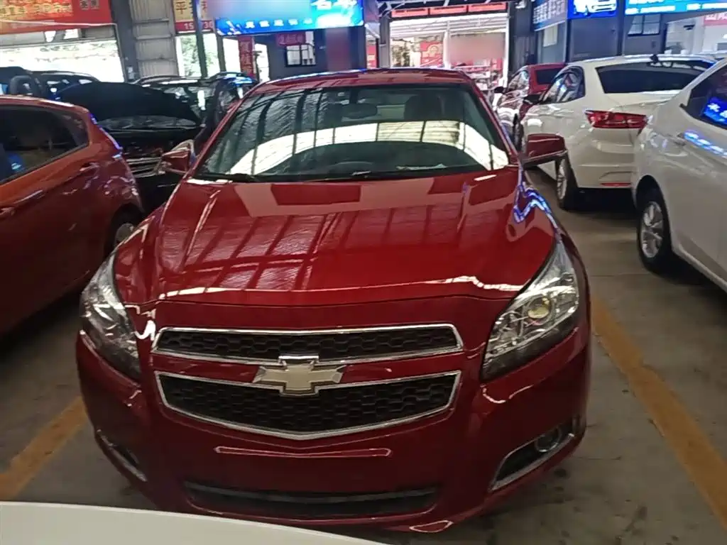 Chevrolet Malibu 2013 2.0L Automatic Luxury Edition фото 3