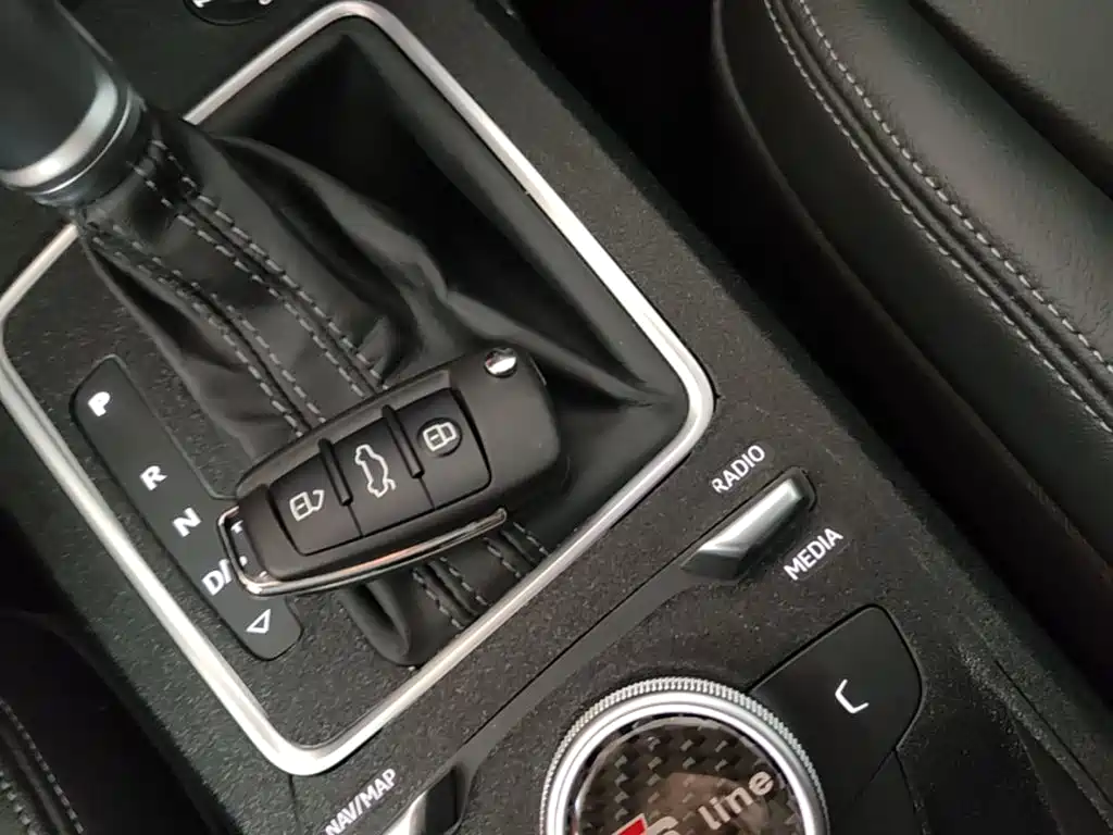 Audi Q2L 2024 2023 35TFSI Fashion Sport