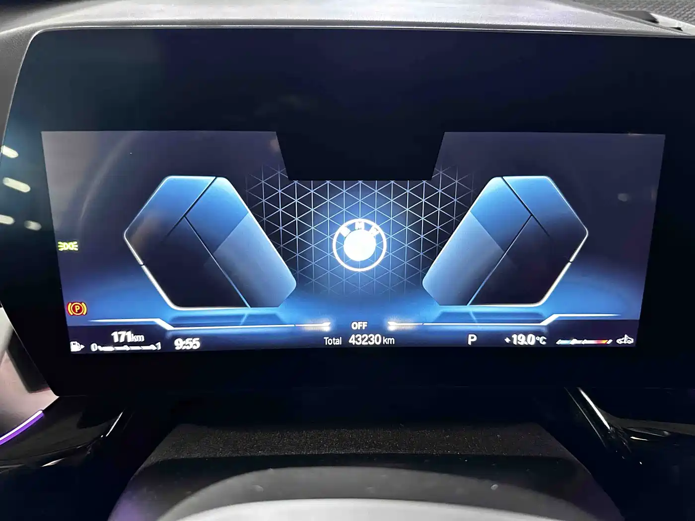 BMW X1 2023 sDrive25Li X Design Package фото 4