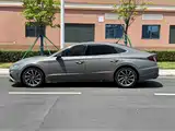 Фото 4 - Hyundai Sonata