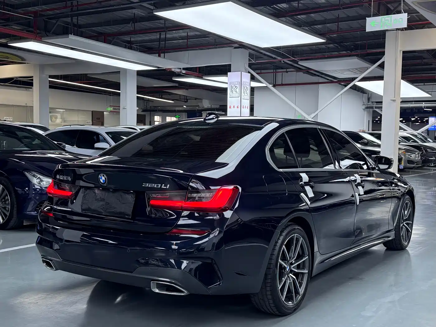 BMW 3 Series 2021 320Li M Sport Package фото 23