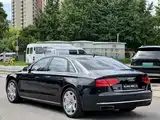 Photo 10 - Audi A8