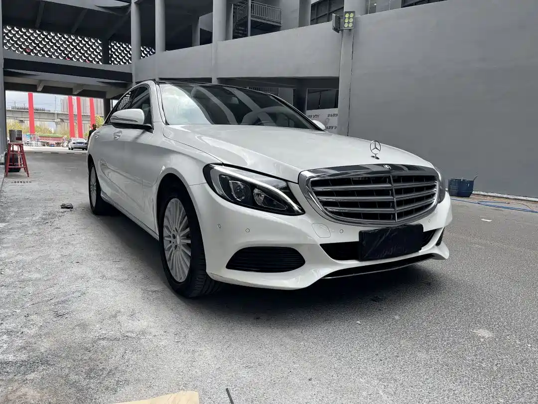 Фото 3 - Mercedes-Benz C-Class