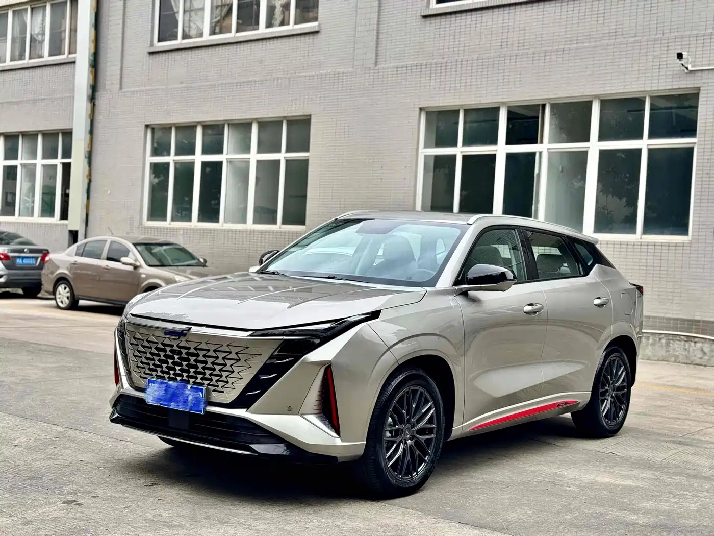 Changan Oshan Z6 2023 2023 Blue Whale 1.5T DCT Smart Premium