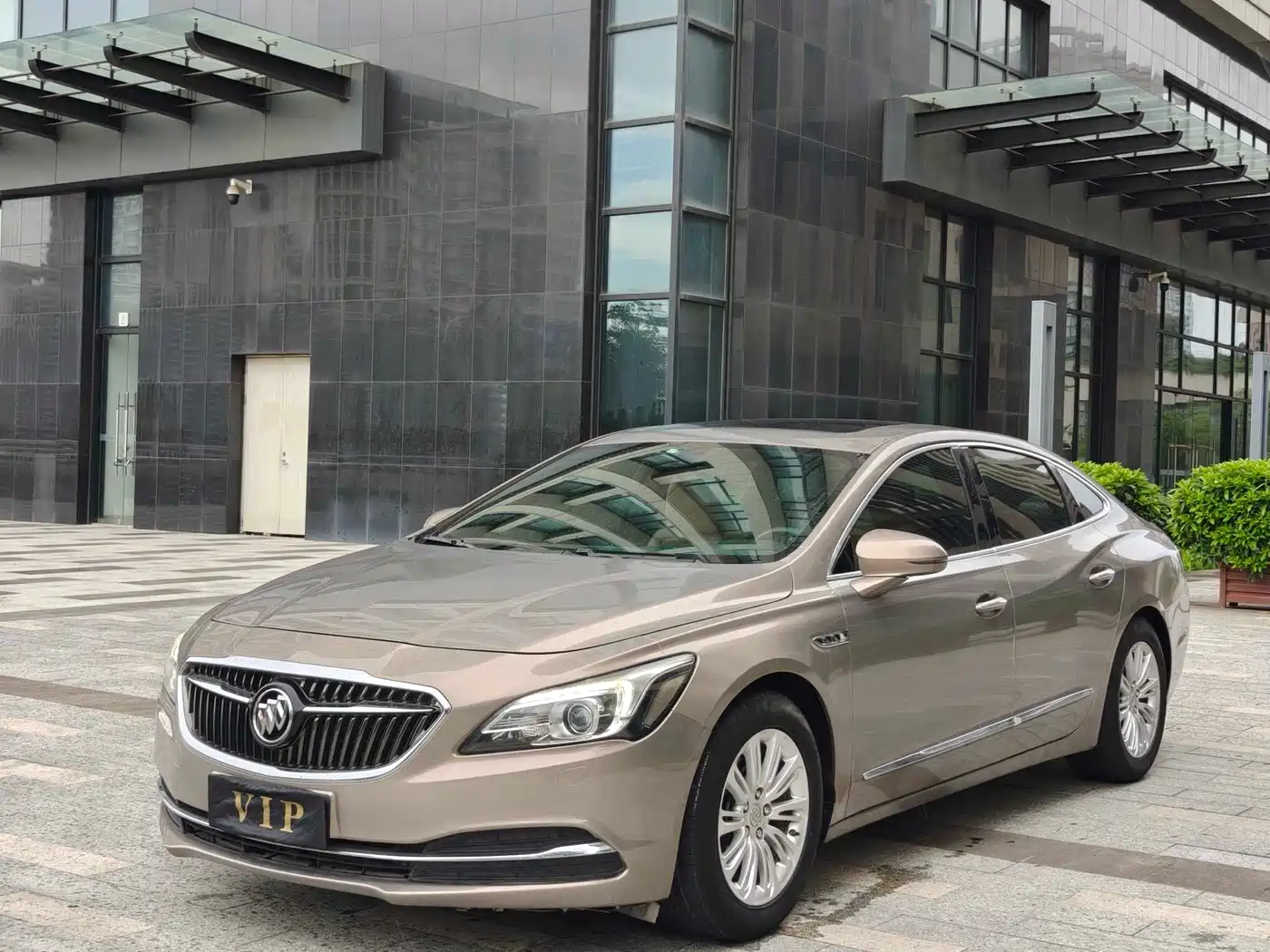 Buick LaCrosse 2016 20T Elite Type фото 2