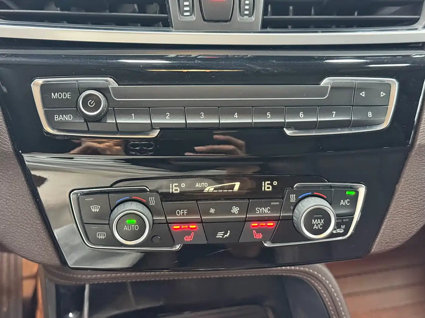 BMW X1 2022 sDrive20Li Premium фото 9