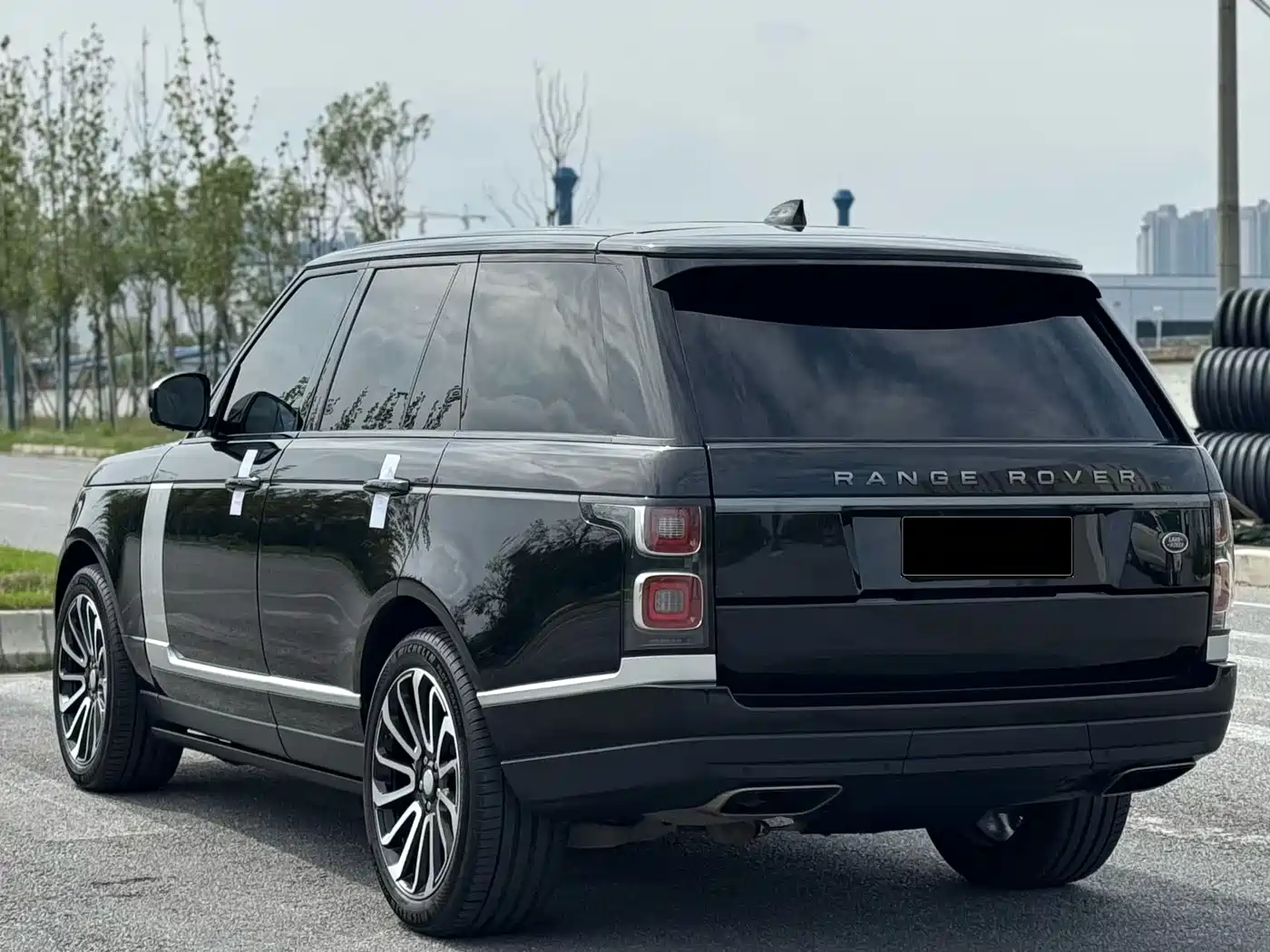Land Rover Range Rover 2019 3.0 SCV6 Heritage Edition фото 14