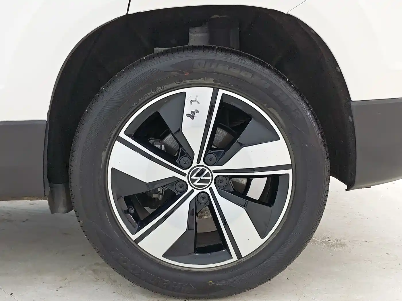 Volkswagen Tharu 2022 280TSI 2WD Comfort фото 16