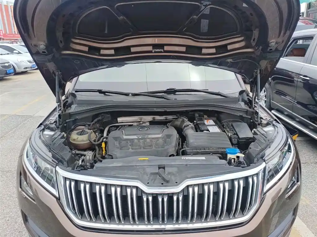 Škoda Kodiaq 2018 Facelift TSI330 5-seat 2WD Comfort Edition фото 20