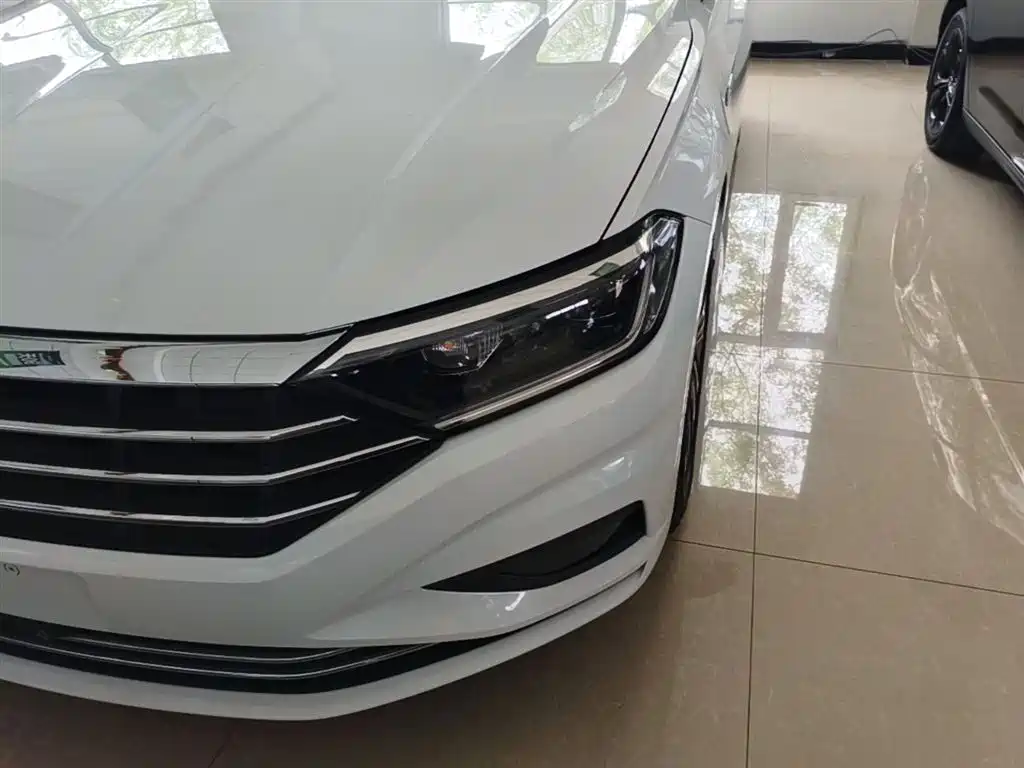 Volkswagen Sagitar 2022 280TSI DSG Surpassing Edition фото 24