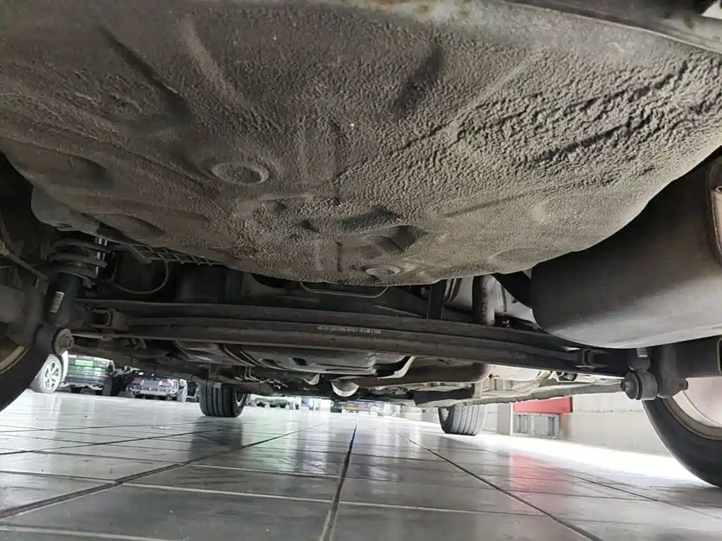 Фото 6 - Geely Emgrand
